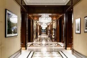 160 Central Park S, New York City, NY 10019 - Photo 15