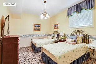 933 E 22nd St, New York City, NY 11210 - Photo 33