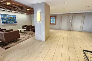 150 E 61st St, New York City, NY 10065 - Photo 1