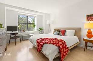 145 Park Pl, New York City, NY 11217 - Photo 5