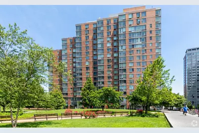 455 Main Street #4K, New York, NY 10044 - Photo 9