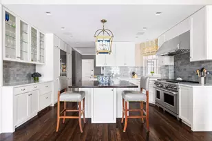 136 E 79th St, New York City, NY 10075 - Photo 5