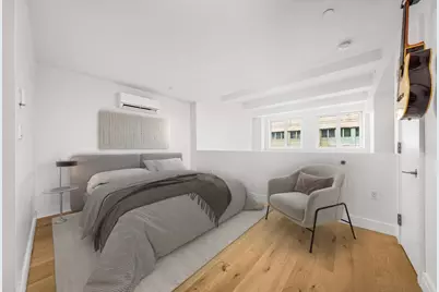 24-16 Queens Plaza S #2A, New York City, NY 11101 - Photo 9