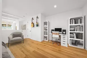 24-16 Queens Plaza S, New York City, NY 11101 - Photo 11