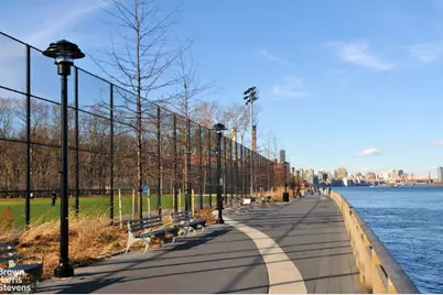 530 E 72nd Street #9B, New York City, NY 10021 - Photo 15