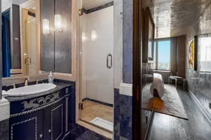 117 E 57th St, New York City, NY 10022 - Photo 13