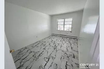 107A Suydam Street, New York City, NY 11221 - Photo 9