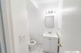 107A Suydam St, New York City, NY 11221 - Photo 5