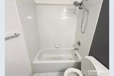 107A Suydam Street, New York City, NY 11221 - Photo 7