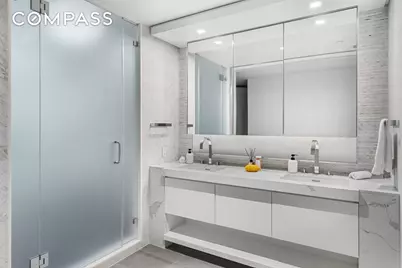 135 E 38th Street, New York City, NY 10016 - Photo 19