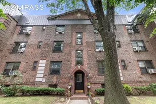 22-31 77th St, New York City, NY 11370 - Photo 15