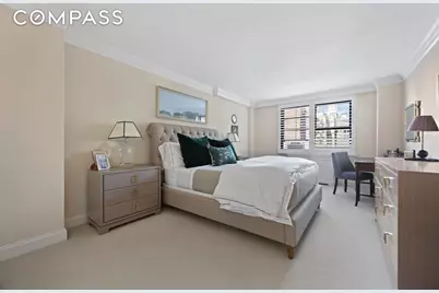 196 E 75th Street #9G, New York City, NY 10021 - Photo 7