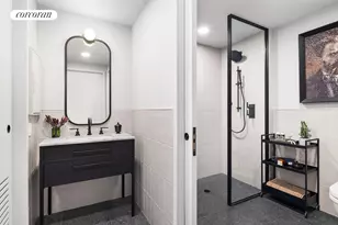 547 W 47th St, New York City, NY 10036 - Photo 5