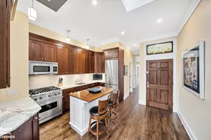 24 W 70th St, New York City, NY 10023 - Photo 17