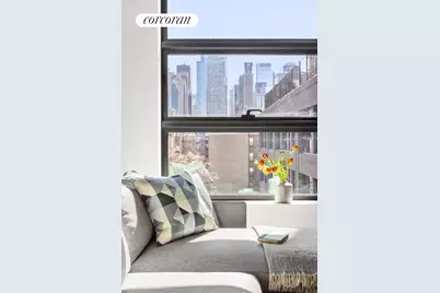 547 W 47th Street #604, New York City, NY 10036 - Photo 3