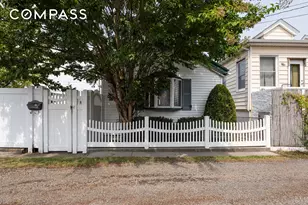 355 D Dormans Ct, New York City, NY 11693 - Photo 17