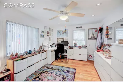 355 D Dormans Court #D, New York City, NY 11693 - Photo 9