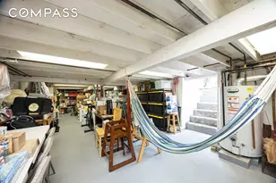 355 D Dormans Ct, New York City, NY 11693 - Photo 19