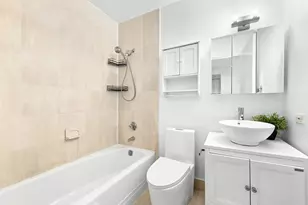 300 Albany St, New York City, NY 10280 - Photo 5