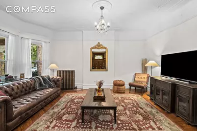 685 E 22nd Street, New York City, NY 11210 - Photo 7