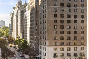 114 E 72nd St, New York City, NY 10021 - Photo 5