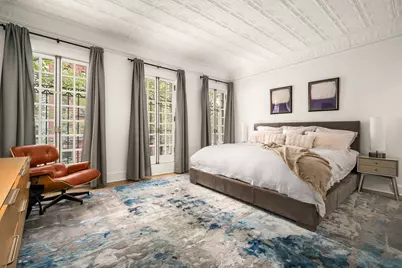 422 E 84th Street, New York City, NY 10028 - Photo 13