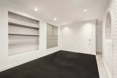 422 E 84th Street, New York City, NY 10028 - Photo 19