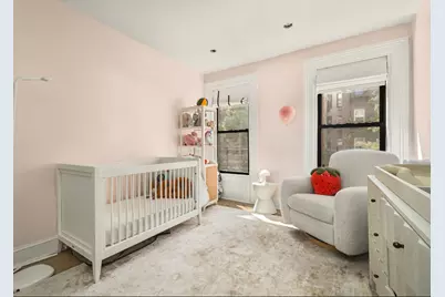 422 E 84th Street, New York City, NY 10028 - Photo 17