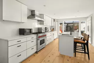 422 E 84th St, New York City, NY 10028 - Photo 3