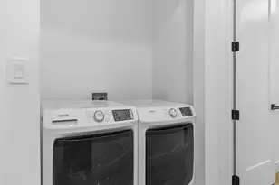 1173 E 43rd St, New York City, NY 11210 - Photo 13