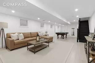 1173 E 43rd St, New York City, NY 11210 - Photo 11