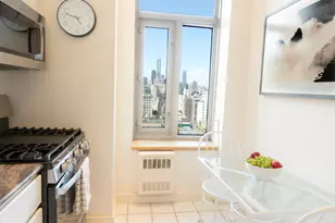 188 E 64th St, New York City, NY 10065 - Photo 5