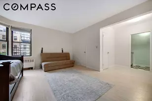 330 E 70th St, New York City, NY 10021 - Photo 3