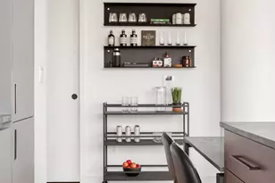 547 W 47th St, New York City, NY 10036 - Photo 7