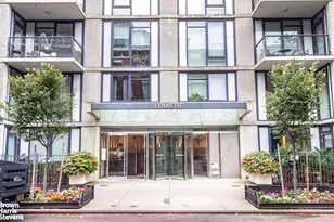 350 W 53rd St, New York City, NY 10019 - Photo 11