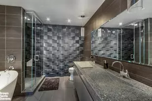 350 W 53rd St, New York City, NY 10019 - Photo 5