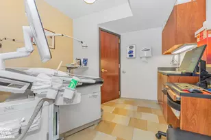 1175 York Ave, New York City, NY 10065 - Photo 5