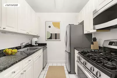 350 E 82nd Street #4U, New York City, NY 10028 - Photo 3