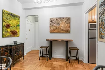 360 Cabrini Boulevard #3J, New York City, NY 10034 - Photo 3