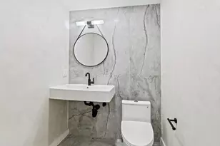 406 Midwood St, New York City, NY 11225 - Photo 9