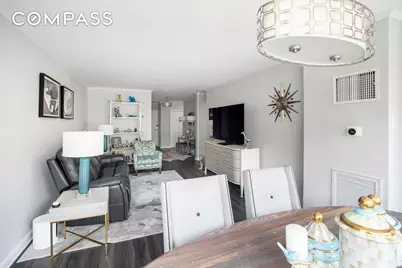 44 W 62nd Street #2F, New York City, NY 10023 - Photo 3