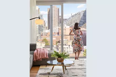 547 W 47th Street #1114, New York City, NY 10036 - Photo 3