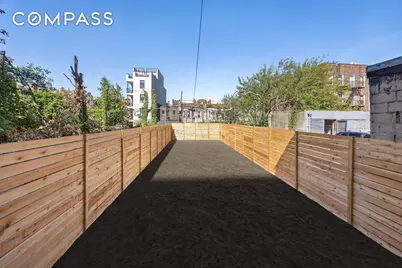 1423 Park Place, New York City, NY 11213 - Photo 15