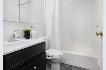 2025 Broadway #5C, New York City, NY 10023 - Photo 5