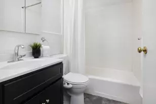 2025 Broadway, New York City, NY 10023 - Photo 5