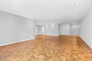 301 E 48th St, New York City, NY 10017 - Photo 3