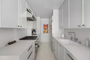 419 E 57th St, New York City, NY 10022 - Photo 7