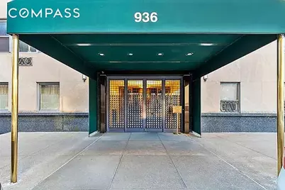 936 5th Avenue #10AB, New York City, NY 10021 - Photo 33
