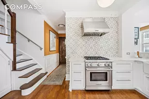 136 E 36th St, New York City, NY 10016 - Photo 1