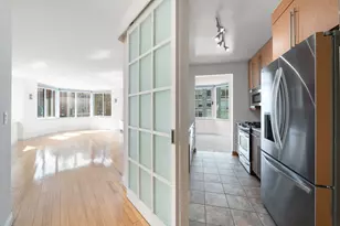 201 W 72nd St, New York City, NY 10023 - Photo 3